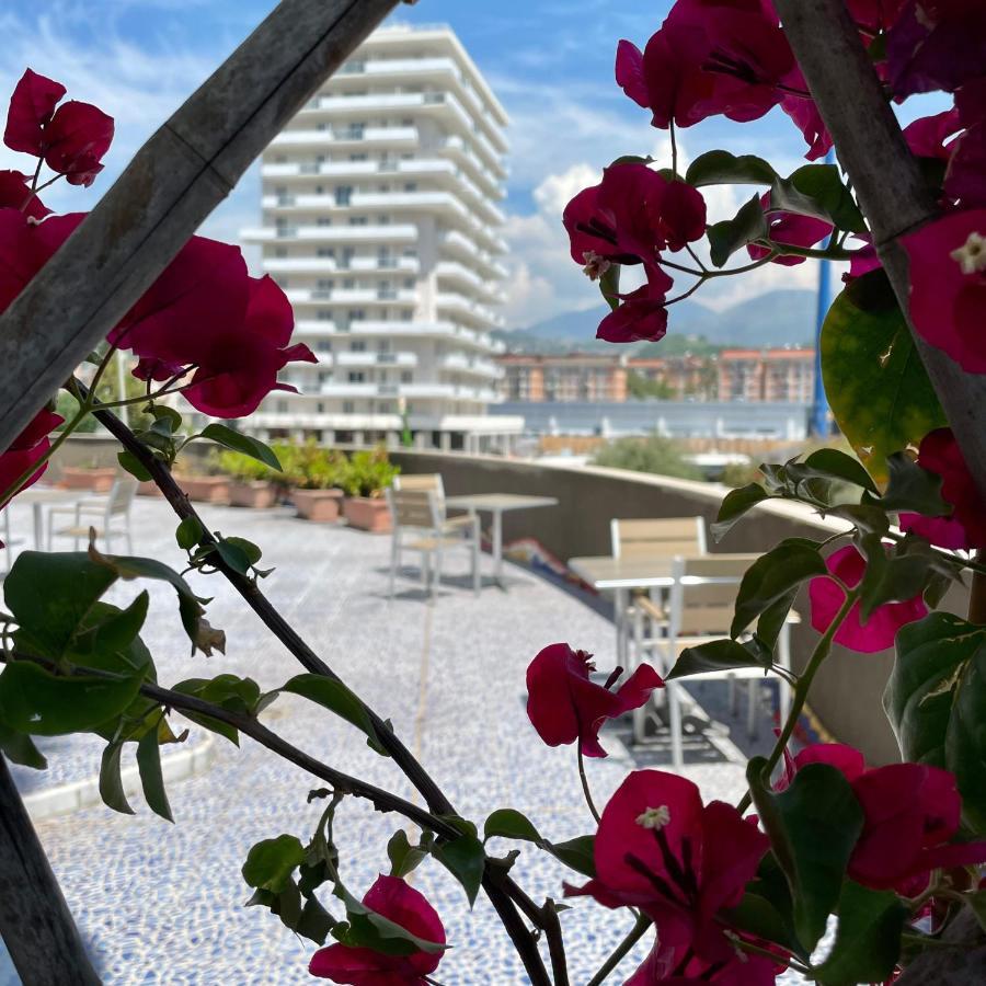 Costa Sud Salerno Panzió Kültér fotó